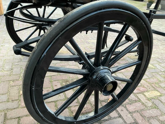 Uitvaartkoets - afbeelding 20 van  35