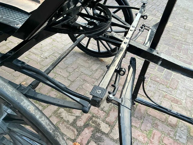 Uitvaartkoets - afbeelding 29 van  35