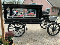 Uitvaartkoets - afbeelding 32 van  35