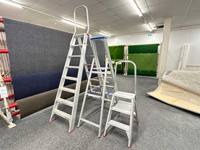 Uitzettrap (3x) - afbeelding 1 van  2