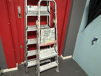Uitzettrap altrex, 1x6 treden - afbeelding 2 van  2