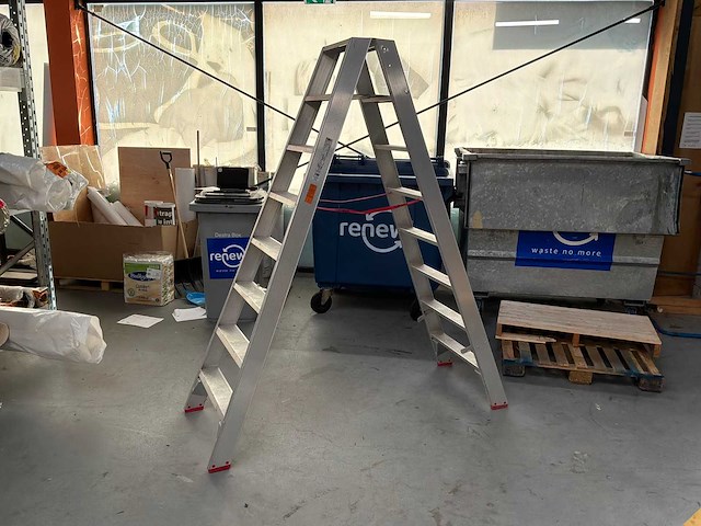 Uitzettrap - afbeelding 1 van  4