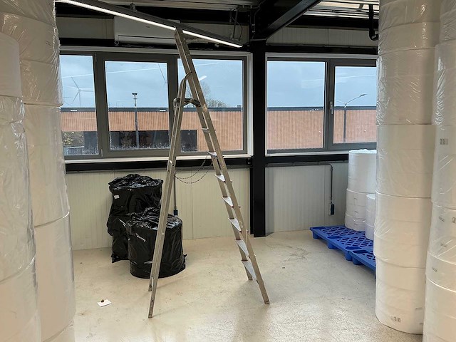 Uitzettrap - afbeelding 1 van  3