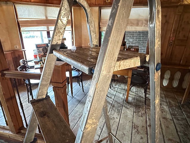 Uitzettrap - afbeelding 2 van  2