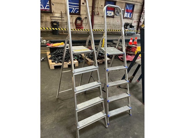 Uitzettrap - afbeelding 3 van  7