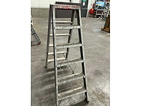 Uitzettrap - afbeelding 3 van  4