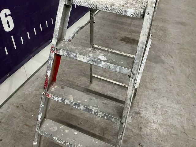 Uitzettrap - afbeelding 4 van  4