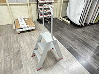 Uitzettrapje - afbeelding 1 van  4