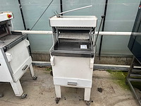Ulb - broodsnijmachine - afbeelding 1 van  8