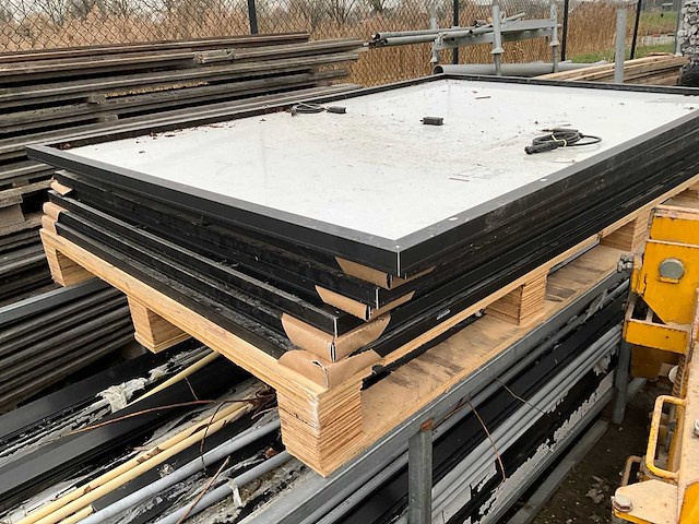 Ulica solar ul-400m-108hv zonnepaneel (8x) - afbeelding 1 van  4