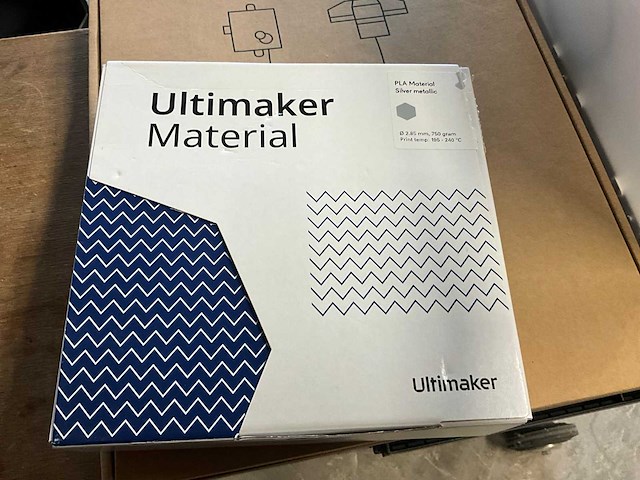 Ultimaker 2+ 3d printer - afbeelding 2 van  14