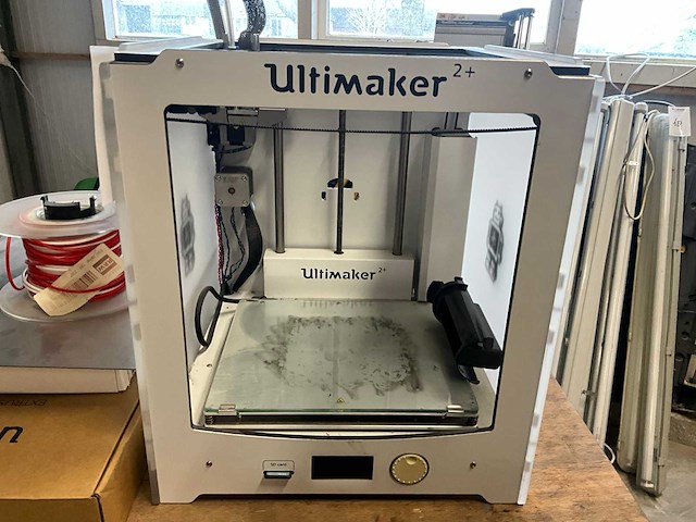 Ultimaker 2+ 3d printer - afbeelding 9 van  14