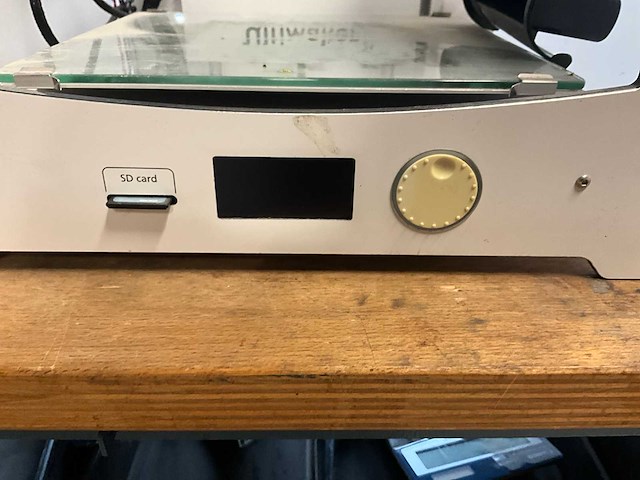 Ultimaker 2+ 3d printer - afbeelding 11 van  14