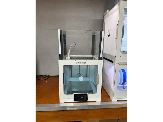 Ultimaker s3 3d printer - afbeelding 3 van  4