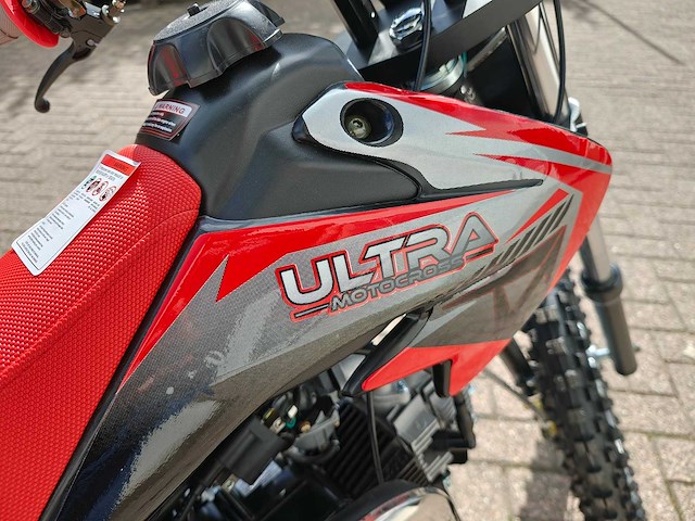 Ultra - db001 - motorfiets - afbeelding 3 van  9
