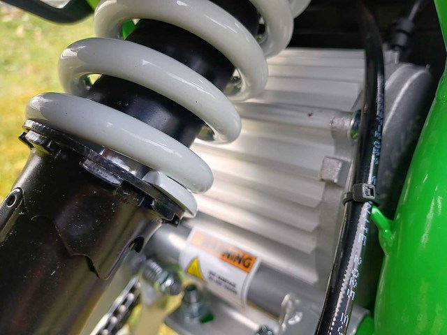 Ultra - pitbike elektrisch 1500 watt - afbeelding 4 van  18