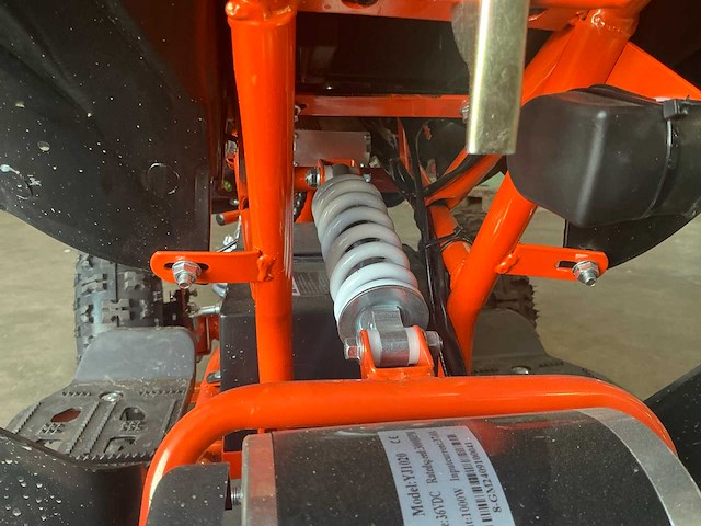 Ultra cross quad ongebruikt - afbeelding 5 van  26