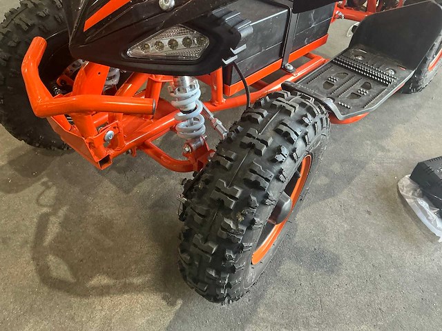 Ultra cross quad ongebruikt - afbeelding 24 van  26