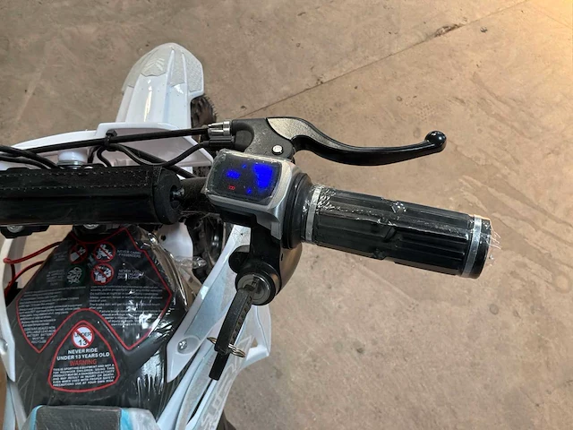 Ultra elektrisch kinder crossmotor - 1000 watt - afbeelding 10 van  10
