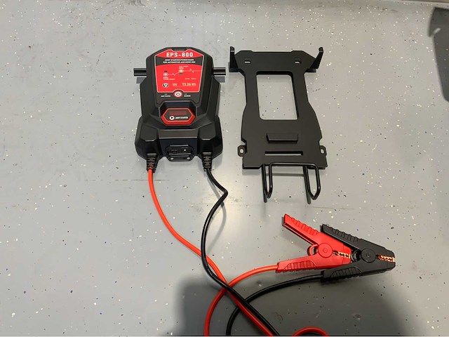 Ultra force equipment - 12 volt startbooster incl. ophangbevestiging - afbeelding 6 van  10