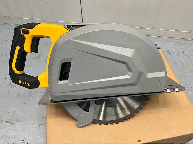 Ultra force equipment - 2026 - ac5265 - metaalzaag - afbeelding 8 van  10