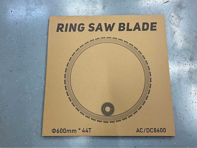 Ultra force equipment - 2026 - zaagblad ac8600 - betonzaag - afbeelding 1 van  5