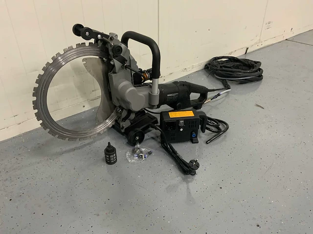 Ultra force equipment - ac8400 betonzaag zware industrie - 5000w - 2200 rpm - afbeelding 1 van  24