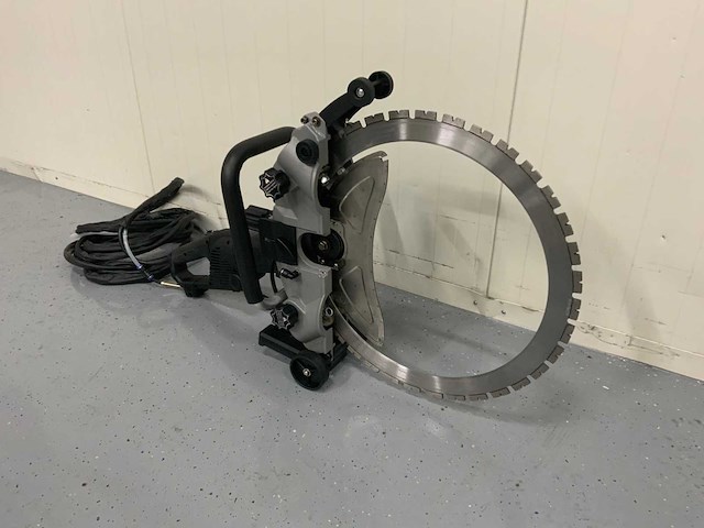 Ultra force equipment - ac8500 - ringzaag beton - 39cm - 5000w - afbeelding 23 van  24