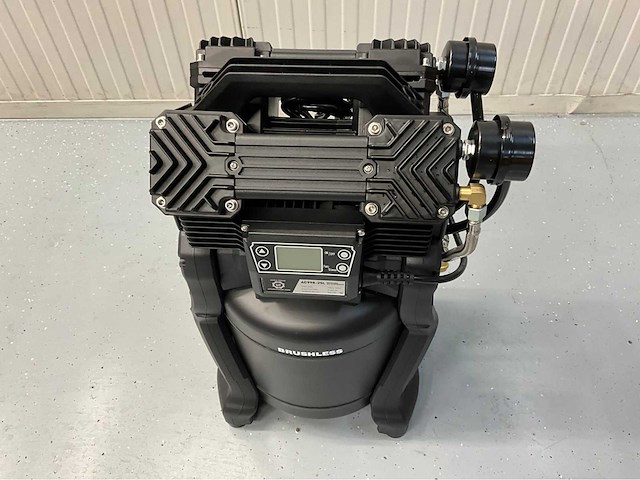 Ultra force equipment - ac998 25 l- compressor brushless - afbeelding 15 van  22