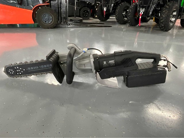 Ultra force equipment - dc839 - betonzaag 4000w - afbeelding 11 van  18