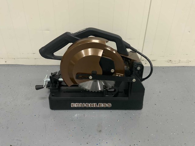 Ultra force equipment - dc955 - cirkelzaagmachine metaal - afbeelding 18 van  21