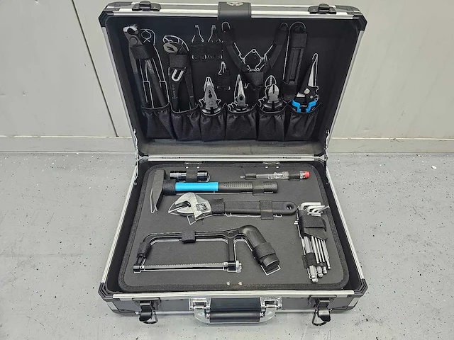 Ultra force equipment - gereedschapskoffer 172 pcs - afbeelding 12 van  14