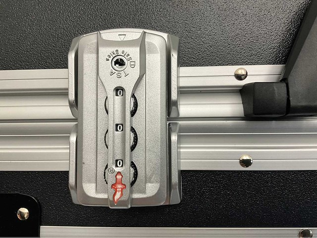 Ultra force equipment - gereedschapstrolley 238 pcs gereedschap - afbeelding 9 van  14