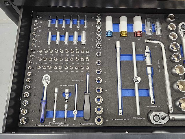 Ultra force equipment - gereedschapswagen 13 laden gevuld met 298 pcs gereedschap - afbeelding 12 van  25