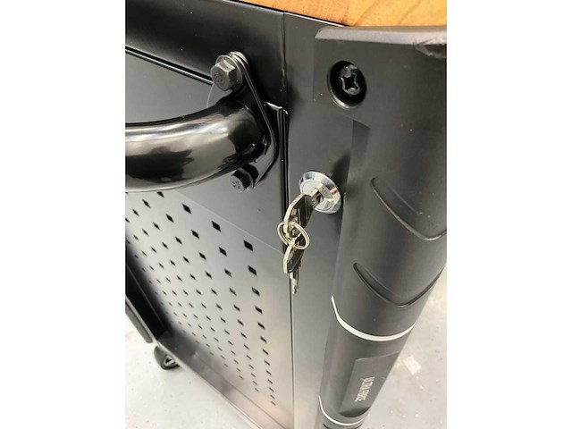 Ultra force equipment - gereedschapswagen 13 laden gevuld met 298 pcs gereedschap - afbeelding 10 van  17