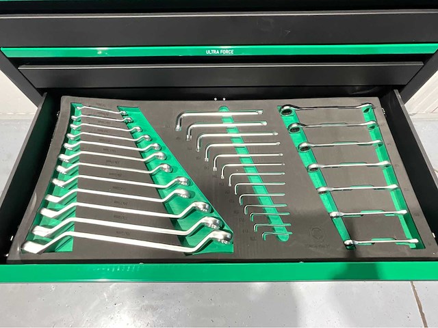 Ultra force equipment - gereedschapswagen 7 laden gevuld met 269 pcs gereedschap - softclose - afbeelding 1 van  17