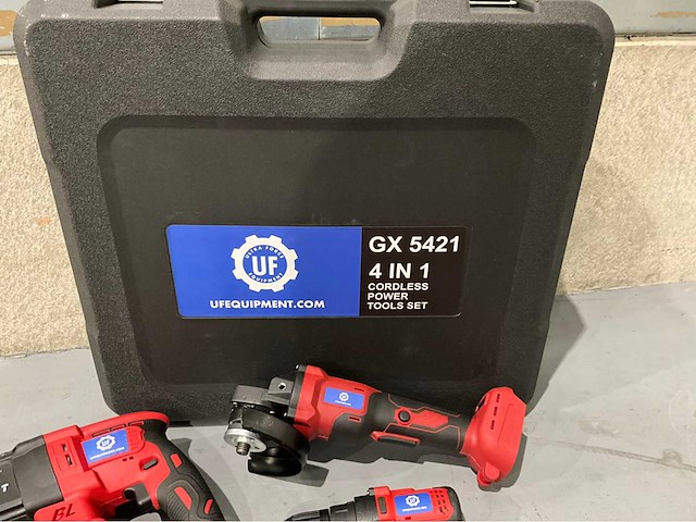 Ultra force equipment - gx5421 - 4 in 1 combopack - bandschroefmachine - afbeelding 1 van  10