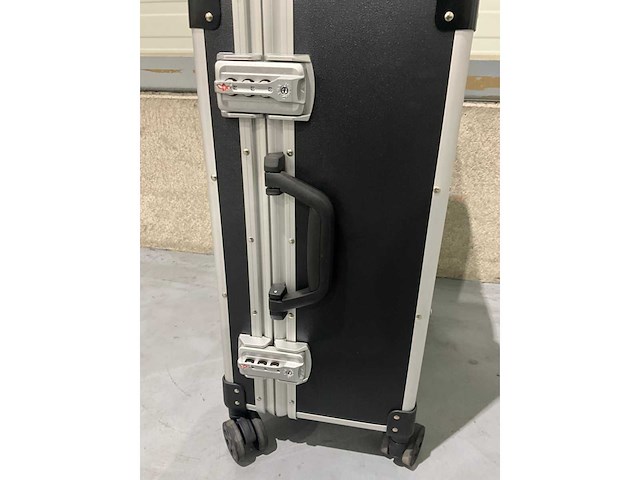 Ultra force equipment- 2026 - 238 stuks - gereedschapswagen - afbeelding 7 van  8