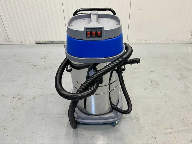 Ultra force equipment 80l- 3600w industriële stofzuiger nat/droog - 3 motoren a 1200w per motor aan te zetten - afbeelding 8 van  12