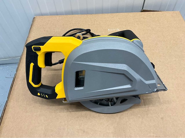 Ultra force equipment ac5185 - afkort metaalzaag - 2500w - 1900rpm - 185mm bladdiameter - afbeelding 2 van  9