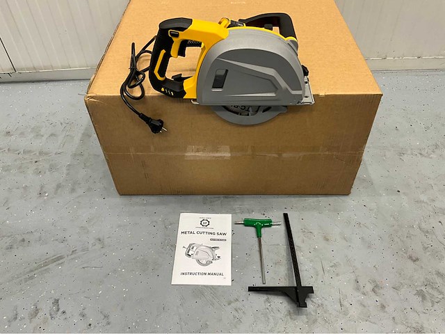 Ultra force equipment ac5185 - afkort metaalzaag - 2500w - 1900rpm - 185mm bladdiameter - afbeelding 2 van  5
