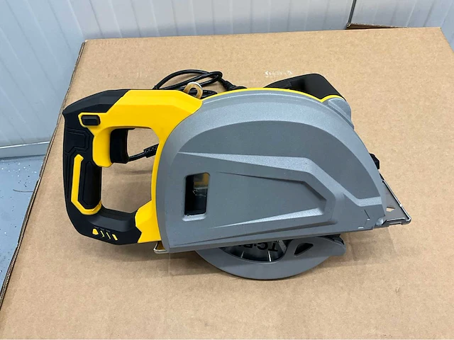 Ultra force equipment ac5185 - afkort metaalzaag - 2500w - 1900rpm - 185mm bladdiameter - afbeelding 4 van  12