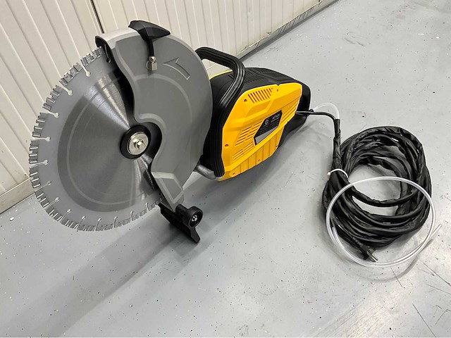 Ultra force equipment betonzaag ac7405 - 5000w - waterpomp koeling - 2026 - afbeelding 11 van  19
