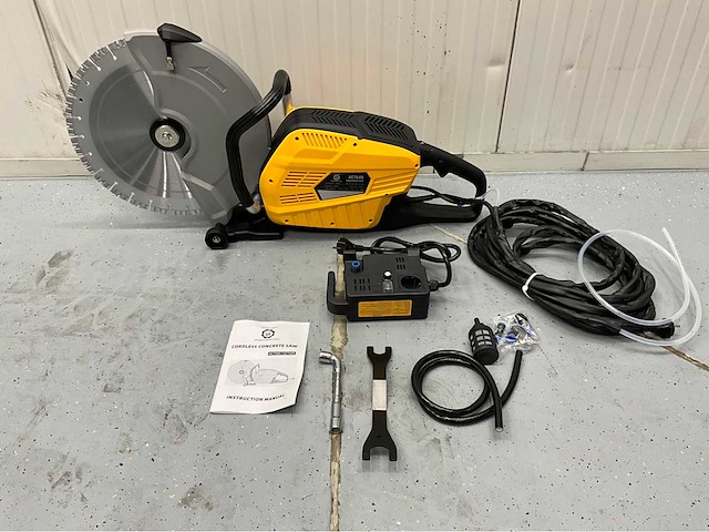 Ultra force equipment betonzaag ac7405 - 5000w - waterpomp koeling - 2026 - afbeelding 12 van  19