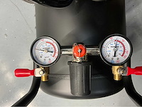 Ultra force equipment compressor ac9099-39l - 2 motoren 4000w - aluminium tank - brushless - olievrij - eco stand - afbeelding 22 van  25
