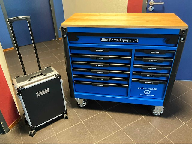 Ultra force equipment gereedschapswagen 12 laden 293 pcs en trolley 238 pcs - afbeelding 1 van  49