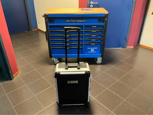 Ultra force equipment gereedschapswagen 12 laden 293 pcs en trolley 238 pcs - afbeelding 9 van  49