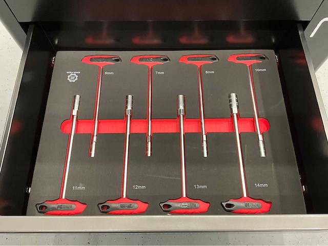 Ultra force equipment gereedschapswagen 258 pcs en koffer 144 pcs - afbeelding 10 van  34