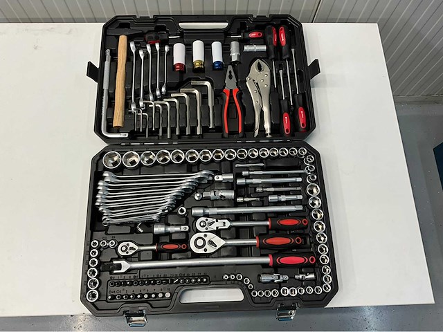Ultra force equipment gereedschapswagen 258 pcs en koffer 144 pcs - afbeelding 32 van  34