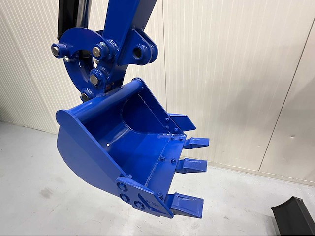 Ultra force equipment kubota rupsgraafmachine - kubota diesel motor - nm-18 - 2026 - incl. 3 bakken - afbeelding 11 van  33